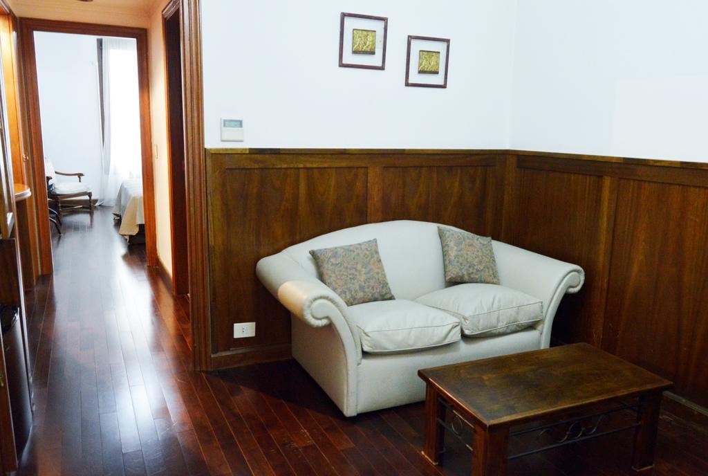 Hotel Posta Carretas 布宜诺斯艾利斯 客房 照片