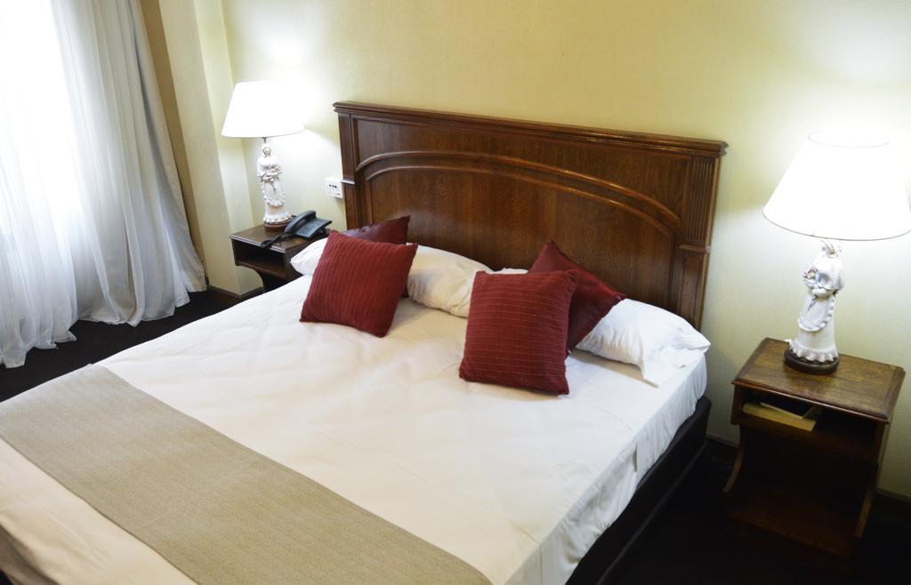 Hotel Posta Carretas 布宜诺斯艾利斯 外观 照片